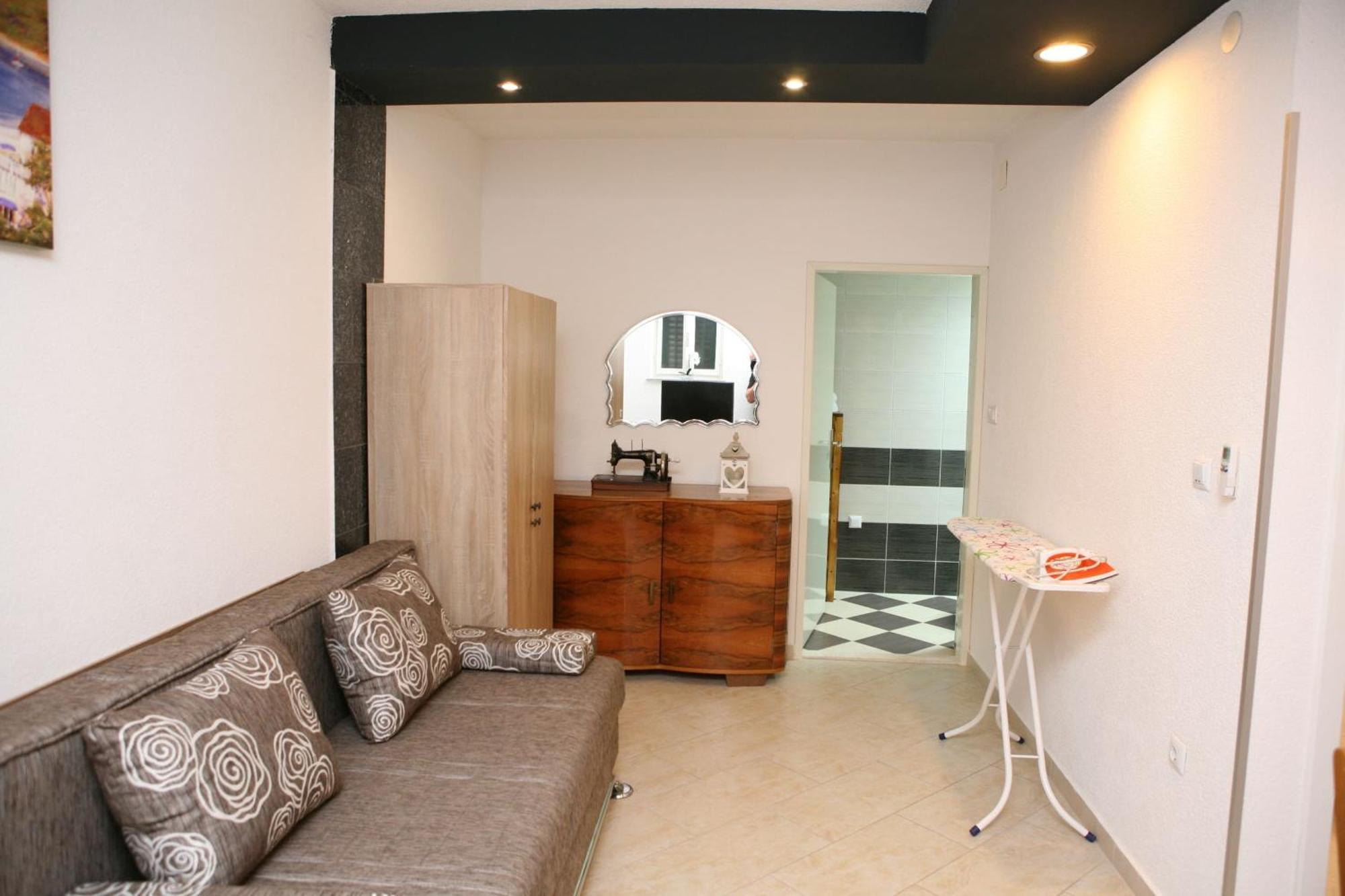 Apartments Old Town Трогир Экстерьер фото